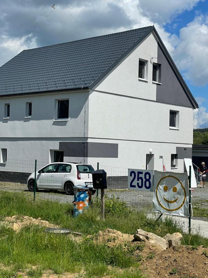 Apartman Julie Hostka  Екстер'єр фото